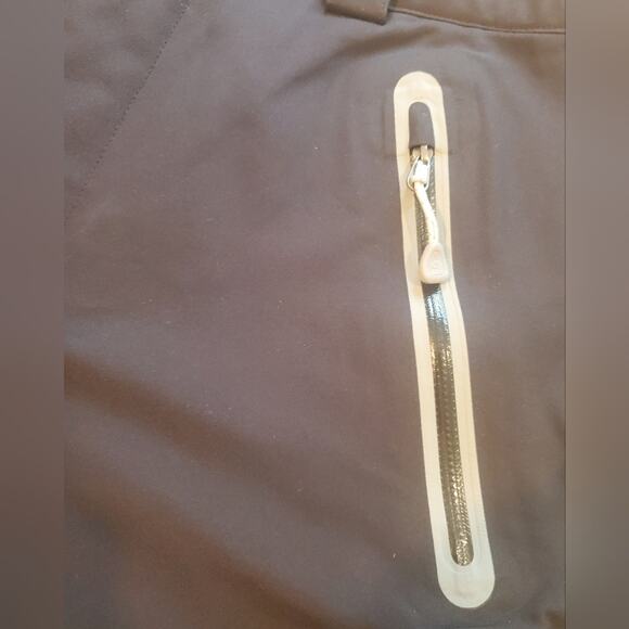 EUC Womens Mountain Hardwear dryQ elite 211 OL4428 ski pants Sz M - 1" hole edge - Picture 5 of 14